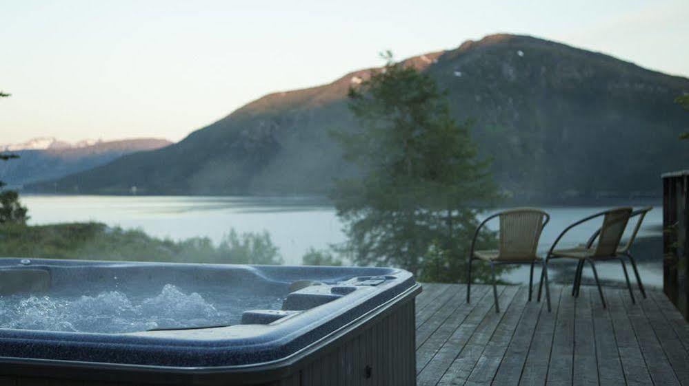 Stetind Hotel Kjøpsvik Exteriör bild